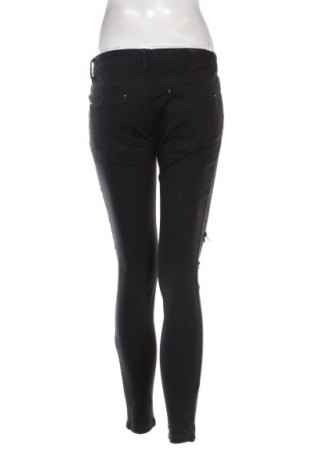 Blugi de femei Stradivarius, Mărime M, Culoare Negru, Preț 76,32 Lei