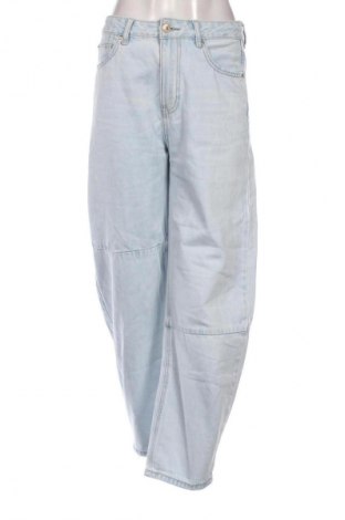 Dámske džínsy  Stradivarius, Veľkosť S, Farba Modrá, Cena  14,77 €