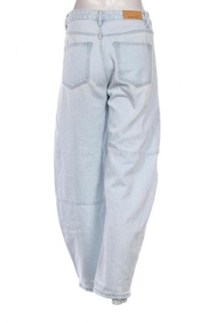 Dámske džínsy  Stradivarius, Veľkosť S, Farba Modrá, Cena  14,77 €
