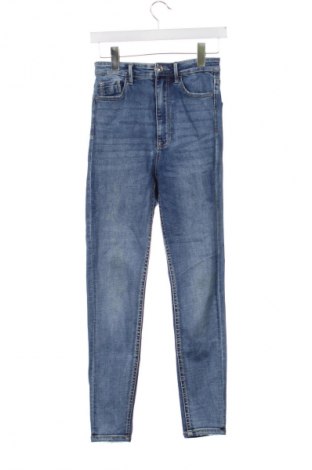 Damen Jeans Stradivarius, Größe S, Farbe Blau, Preis € 14,77