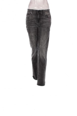 Дамски дънки Torrid, Размер XL, Цвят Сив, Цена 29,00 лв.
