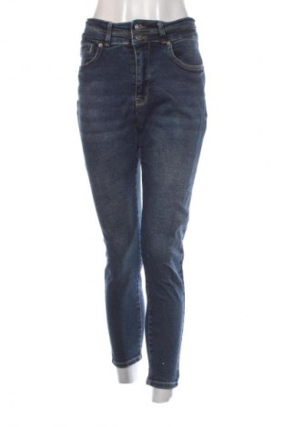 Damskie jeansy Trendyol, Rozmiar L, Kolor Niebieski, Cena 134,99 zł