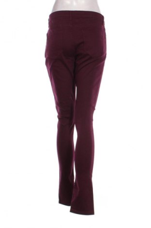 Damskie jeansy Unbranded, Rozmiar XL, Kolor Czerwony, Cena 43,99 zł