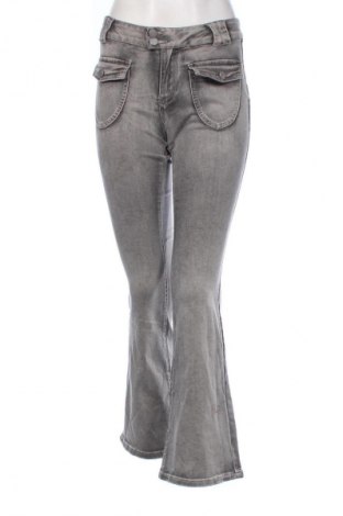 Blugi de femei Unbranded, Mărime S, Culoare Gri, Preț 91,99 Lei