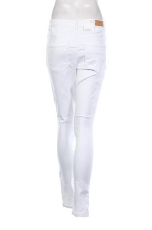 Dámské džíny  Vero Moda, Velikost M, Barva Bílá, Cena  1 249,00 Kč