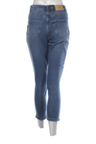 Damskie jeansy Vero Moda, Rozmiar S, Kolor Niebieski, Cena 252,99 zł