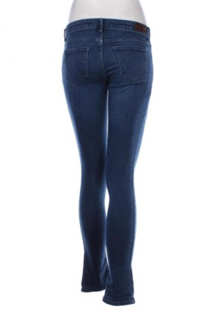 Дамски дънки Wrangler, Размер S, Цвят Син, Цена 74,97 лв.