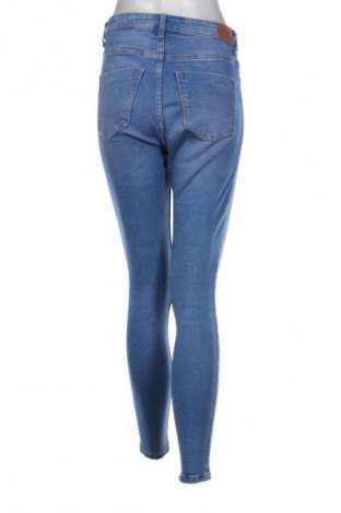 Дамски дънки Zara, Размер M, Цвят Син, Цена 26,98 лв.