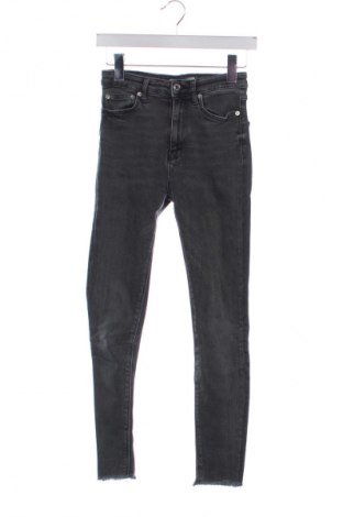 Γυναικείο Τζίν Zara, Μέγεθος XS, Χρώμα Γκρί, Τιμή 13,81 €
