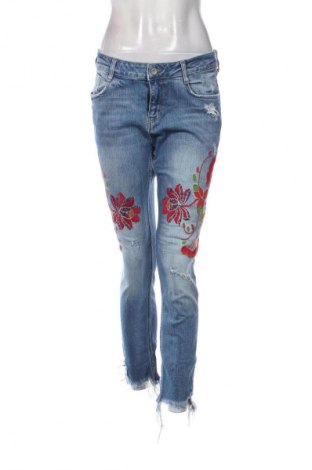Dámske džínsy  Zara Trafaluc, Veľkosť M, Farba Viacfarebná, Cena  13,81 €