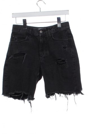 Damen Shorts Bershka, Größe S, Farbe Grau, Preis 9,72 €
