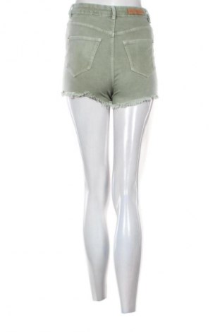 Pantaloni scurți de femei Bershka, Mărime S, Culoare Verde, Preț 50,00 Lei