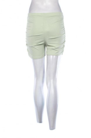 Pantaloni scurți de femei Club L, Mărime M, Culoare Verde, Preț 284,00 Lei