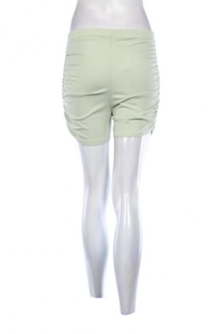 Pantaloni scurți de femei Club L, Mărime M, Culoare Verde, Preț 284,00 Lei