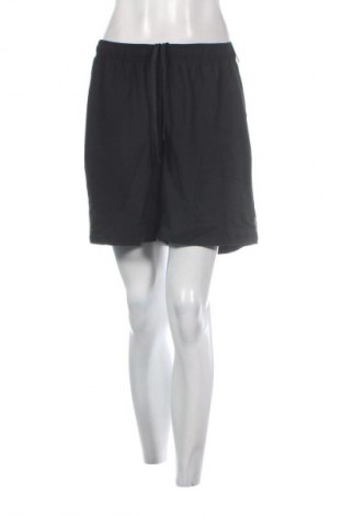 Дамски къс панталон Decathlon, Размер L, Цвят Черен, Цена 11,99 лв.