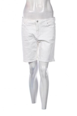 Pantaloni scurți de femei Esprit, Mărime L, Culoare Alb, Preț 89,47 Lei
