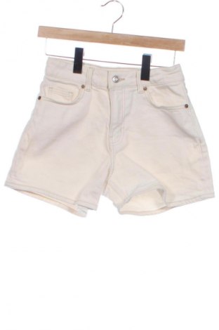 Дамски къс панталон H&M, Размер XS, Цвят Бял, Цена 19,00 лв.