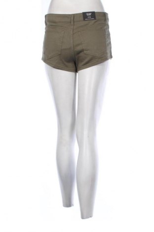 Damen Shorts H&M Divided, Größe M, Farbe Grün, Preis 11,99 €