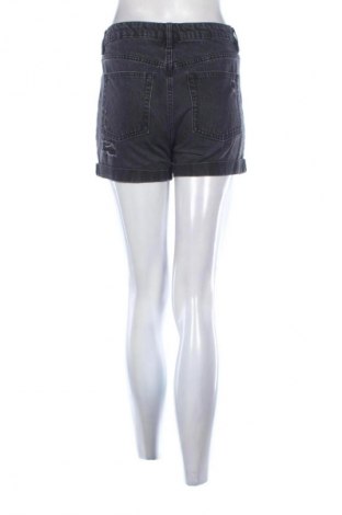 Damen Shorts H&M Divided, Größe S, Farbe Schwarz, Preis 9,72 €