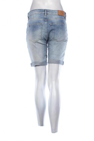 Pantaloni scurți de femei H&M L.O.G.G., Mărime M, Culoare Albastru, Preț 50,00 Lei