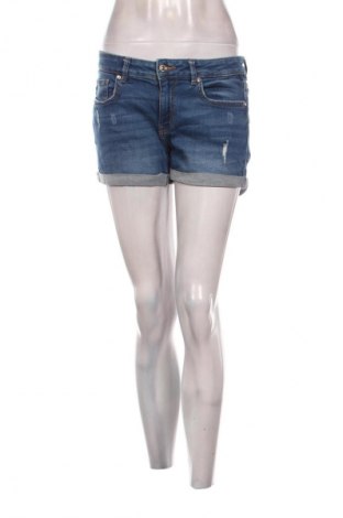 Pantaloni scurți de femei Mango, Mărime M, Culoare Albastru, Preț 74,99 Lei