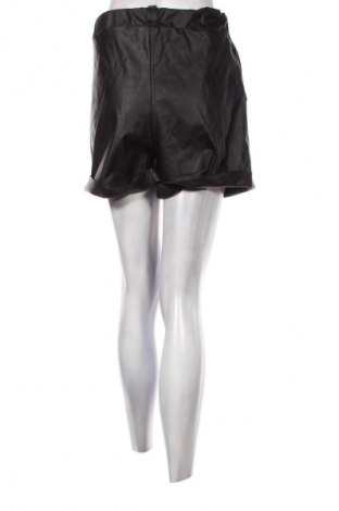 Damskie szorty NEW COLLECTION, Rozmiar S, Kolor Czarny, Cena 54,99 zł