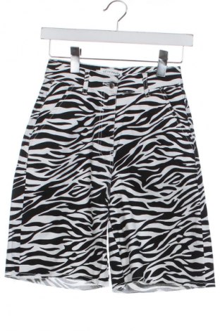 Pantaloni scurți de femei Native Youth, Mărime XS, Culoare Multicolor, Preț 202,63 Lei
