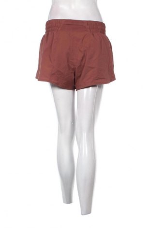 Pantaloni scurți de femei Nike, Mărime M, Culoare Maro, Preț 265,99 Lei