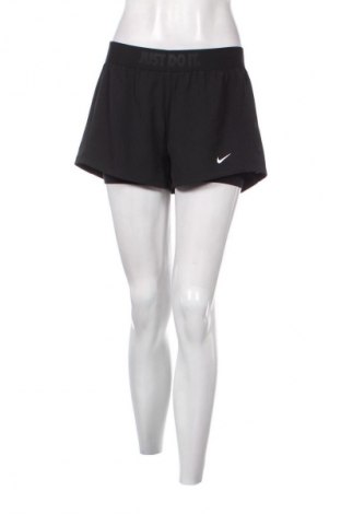 Dámské kraťasy  Nike, Velikost M, Barva Černá, Cena  529,00 Kč