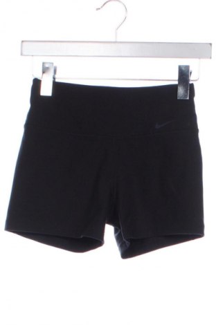 Γυναικείο κοντό παντελόνι Nike, Μέγεθος XS, Χρώμα Μαύρο, Τιμή 17,36 €