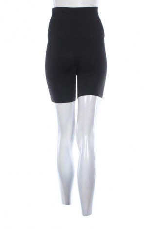 Damen Shorts Oyanda, Größe XL, Farbe Schwarz, Preis 9,72 €