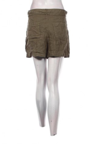 Pantaloni scurți de femei Promod, Mărime M, Culoare Verde, Preț 75,99 Lei