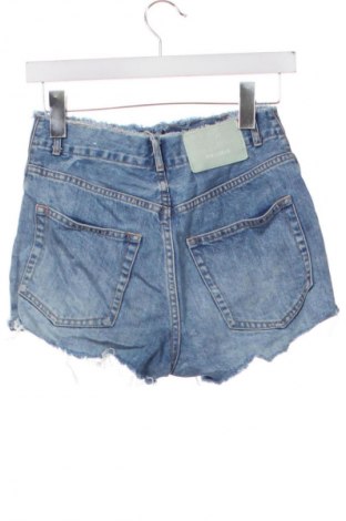 Dámske kraťasy  Pull&Bear, Veľkosť XS, Farba Modrá, Cena  9,72 €