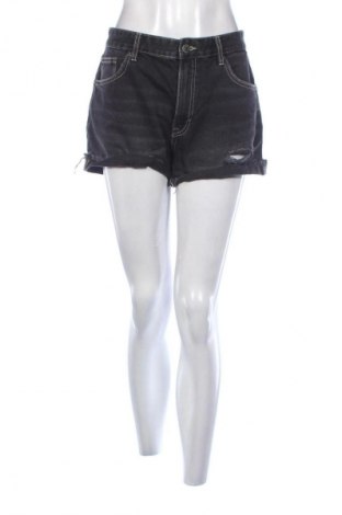 Damen Shorts Pull&Bear, Größe L, Farbe Schwarz, Preis 9,72 €