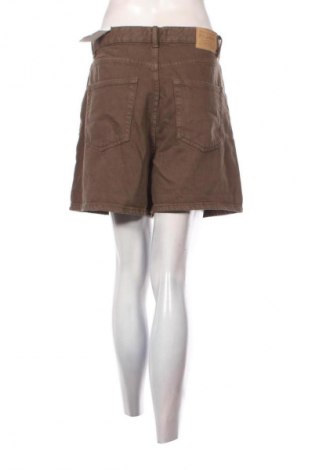 Pantaloni scurți de femei Pull&Bear, Mărime XL, Culoare Maro, Preț 81,58 Lei