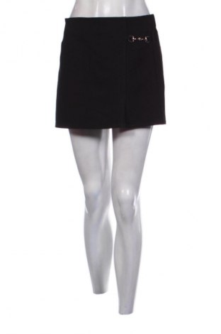 Pantaloni scurți de femei Sinsay, Mărime M, Culoare Negru, Preț 81,58 Lei