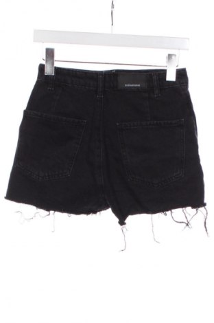 Dámské kraťasy  Stradivarius, Velikost XS, Barva Černá, Cena  241,00 Kč