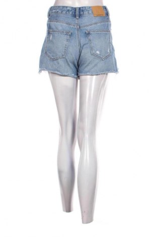 Pantaloni scurți de femei Stradivarius, Mărime S, Culoare Albastru, Preț 50,00 Lei