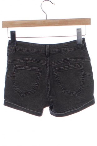 Damen Shorts Terranova, Größe XS, Farbe Grau, Preis € 9,72