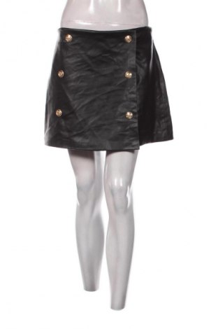 Pantaloni scurți de femei Zara, Mărime L, Culoare Negru, Preț 69,99 Lei