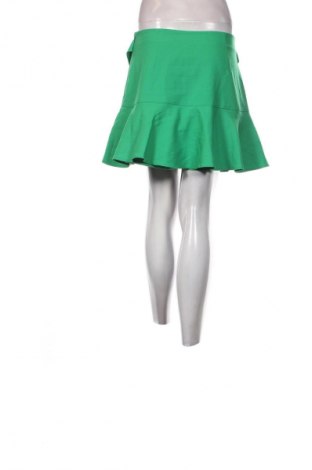 Pantaloni scurți de femei Zara, Mărime XL, Culoare Verde, Preț 67,99 Lei
