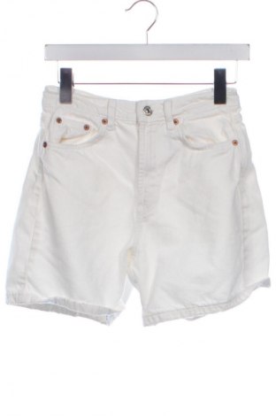 Γυναικείο κοντό παντελόνι Zara, Μέγεθος S, Χρώμα Λευκό, Τιμή 12,79 €