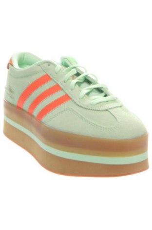 Încălțăminte de damă Adidas, Mărime 40, Culoare Verde, Preț 539,99 Lei