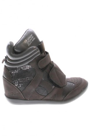 Damenschuhe Rifle, Größe 38, Farbe Mehrfarbig, Preis 55,24 €
