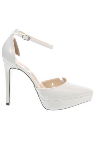 Încălțăminte de damă Unbranded, Mărime 38, Culoare Alb, Preț 163,16 Lei