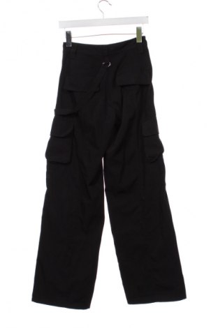Damenhose Bershka, Größe XS, Farbe Schwarz, Preis 14,83 €