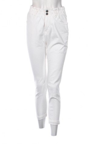 Dámske nohavice Bershka, Veľkosť S, Farba Biela, Cena  17,72 €