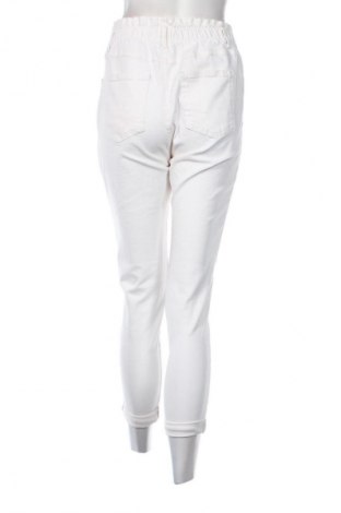 Dámske nohavice Bershka, Veľkosť S, Farba Biela, Cena  17,72 €