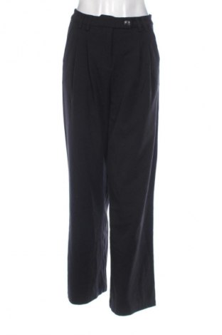 Dámske nohavice Bershka, Veľkosť S, Farba Čierna, Cena  24,55 €