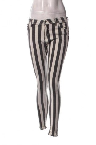 Pantaloni de femei Bershka, Mărime M, Culoare Multicolor, Preț 102,99 Lei